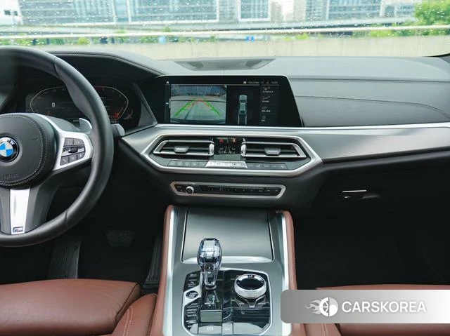 BMW X6 2021 Темно-серый из Китая, фото 6