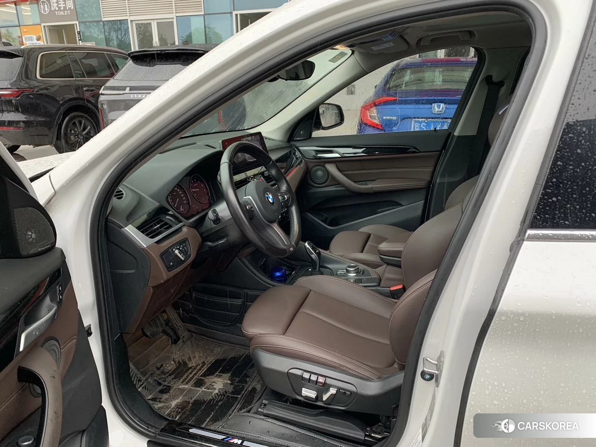 BMW X1 2020 Белый из Китая, фото 5