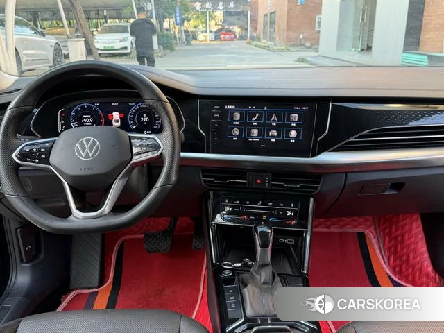 Volkswagen Passat id 4276320 из Китая 8