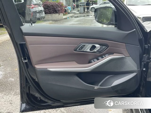 BMW i3 id 4277703 из Китая 8
