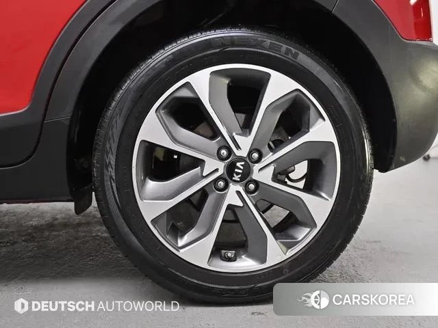 Kia Stonic id 3692230 из Кореи 15