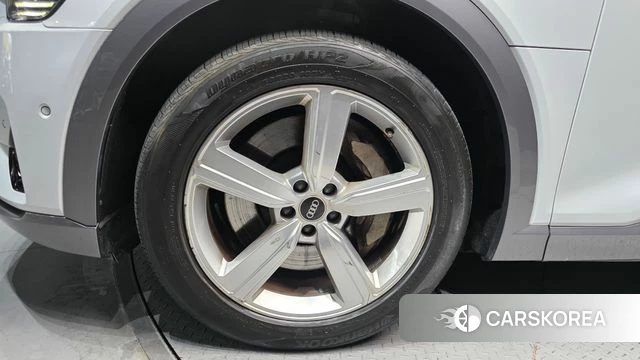 Audi e-Tron id 3923290 из Кореи 15