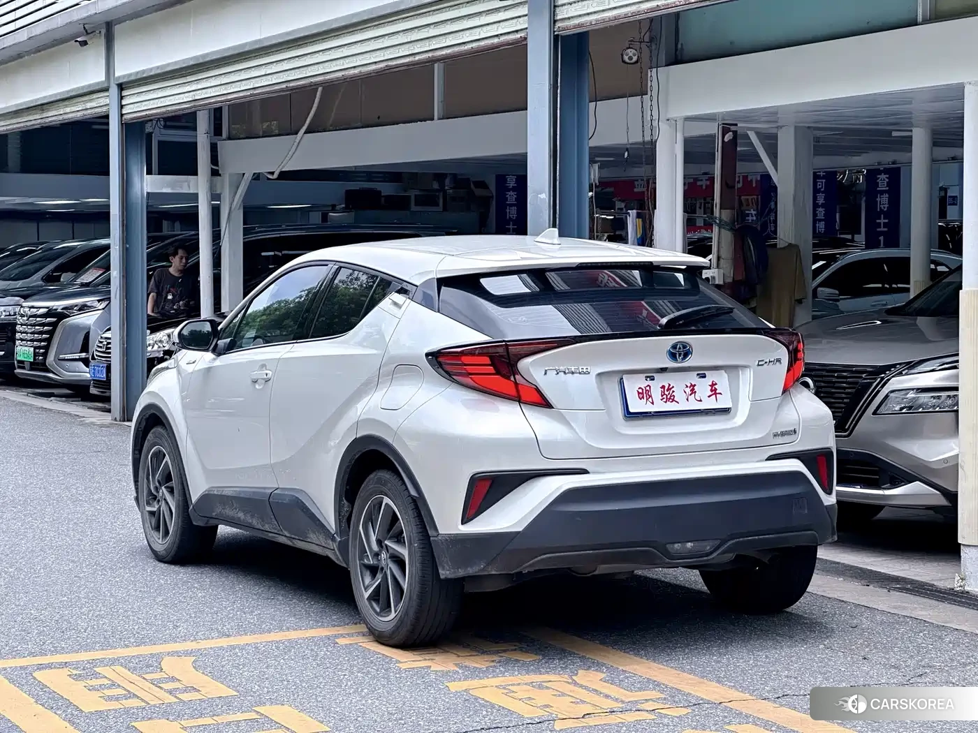 Toyota C-HR id 4547579 из Китая 13