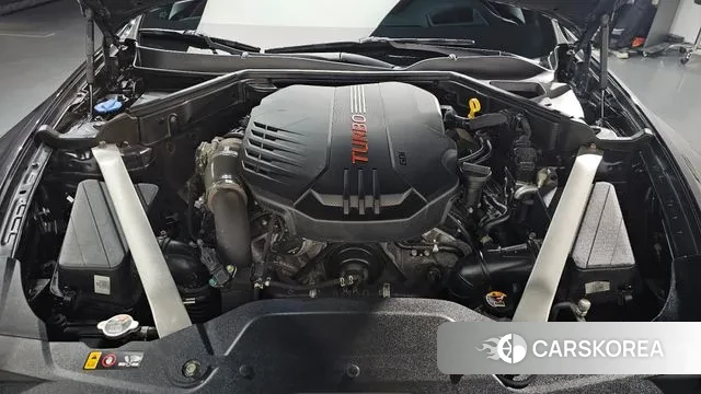 Kia Stinger id 3641734 из Кореи 15