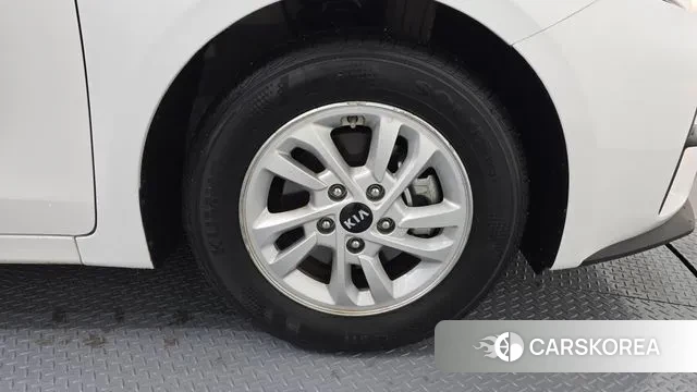 Kia Come New K3 id 3484793 из Кореи 15