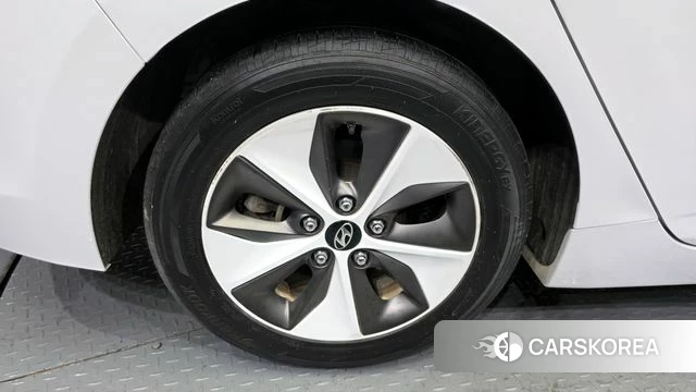 Hyundai Ionic Electric id 4351306 из Кореи 26