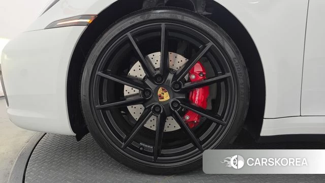 Porsche 911(992) id 4456277 из Кореи 28