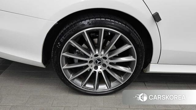 Mercedes-Benz E-Class W213 id 4362948 из Кореи 28
