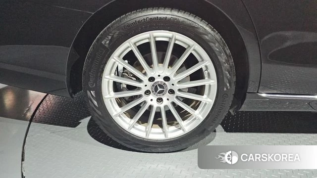 Mercedes-Benz E-Class W213 id 4446133 из Кореи 27