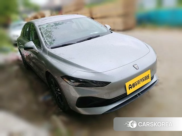 Roewe D7 DMH 2023 Темно-серый из Китая, фото 5