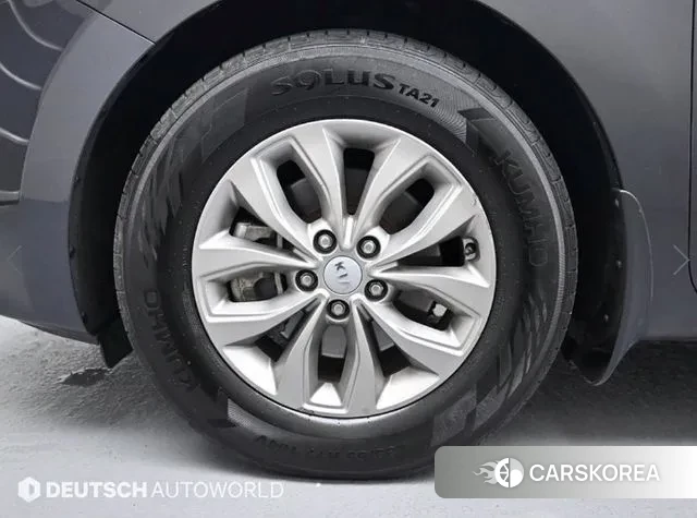 Kia The New Carnival id 3014001 из Кореи 15