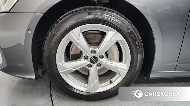 Audi A6 (C8) id 3630551 из Кореи 15