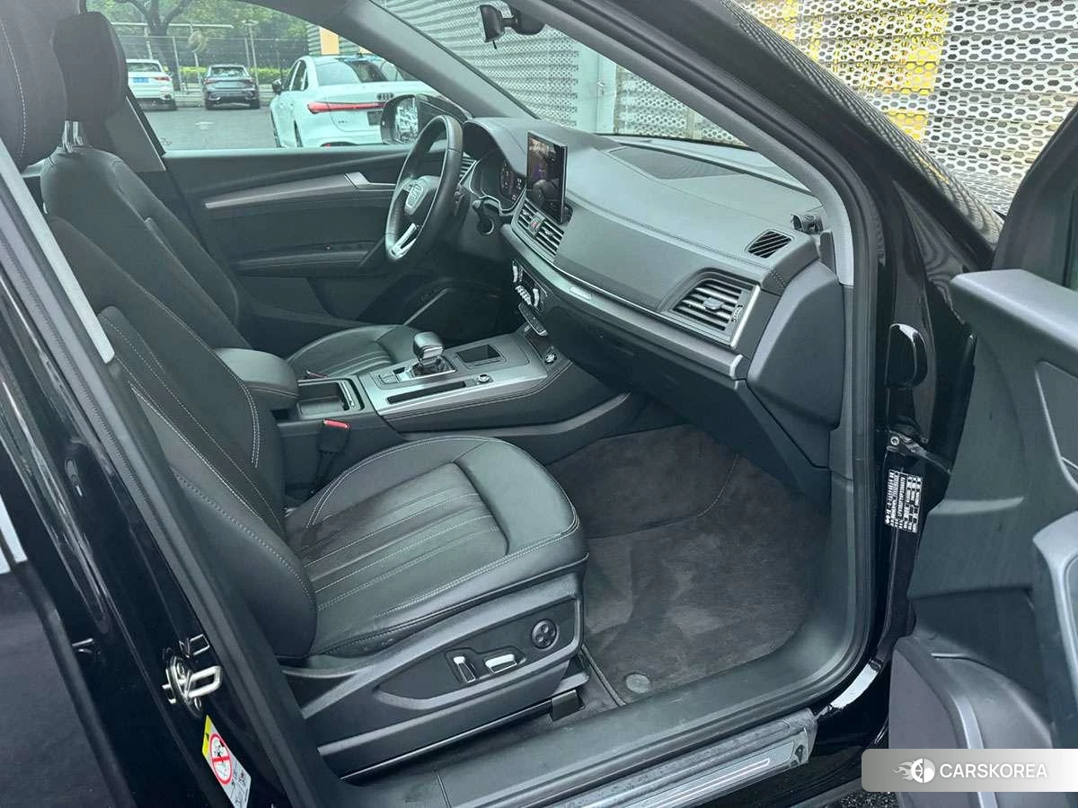 Audi Q5L id 4513457 из Китая 11