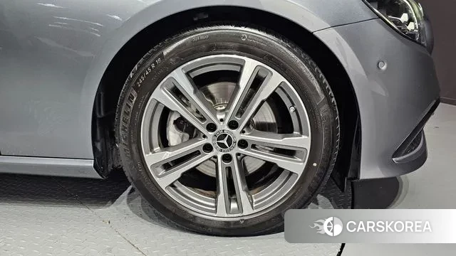 Mercedes-Benz E-Class W213 id 3507713 из Кореи 15