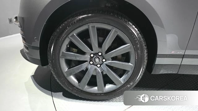 Land Rover Range Rover Velar id 4233026 из Кореи 32