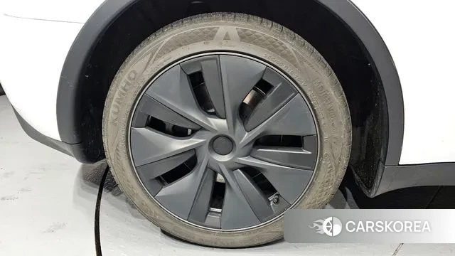 Tesla Model Y id 3644455 из Кореи 15