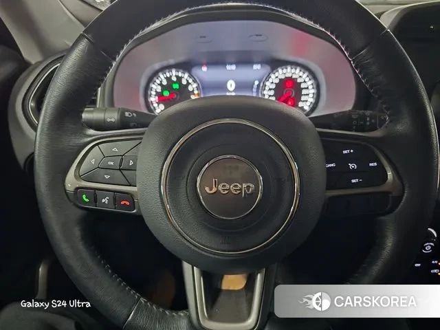 Jeep Renegade id 3281073 из Кореи 7