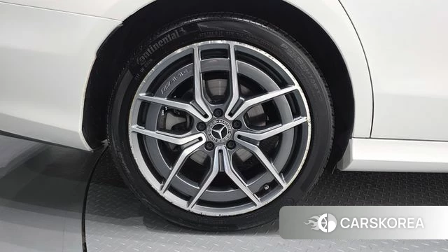 Mercedes-Benz E-Class W213 id 4898743 из Кореи 29