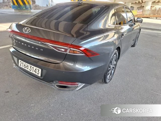 Hyundai The New Grandeur IG id 3577990 из Кореи 15