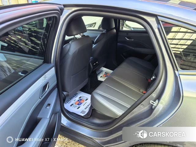 BYD Qin PLUS DM 2025 Темно-серый из Китая, фото 5