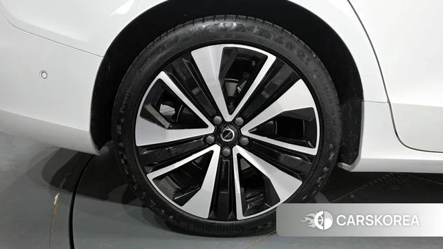 Volvo S60 3rd generation id 4442190 из Кореи 27