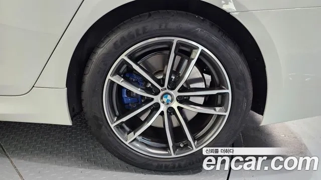 BMW 5 Series (G30) id 2874007 из Кореи 15