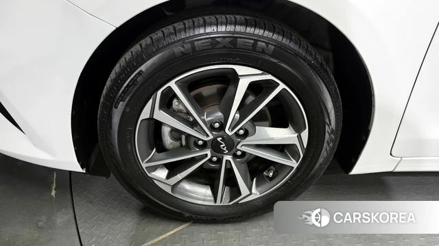 Kia The New K3 2nd generation id 4201969 из Кореи 25