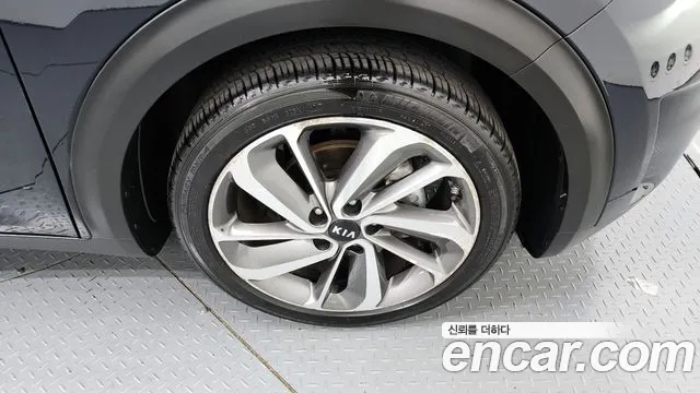 Kia Niro id 2720676 из Кореи 15