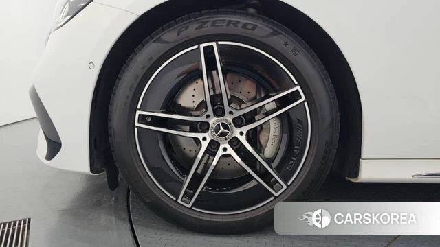 Mercedes-Benz E-Class W214 id 4847489 из Кореи 35