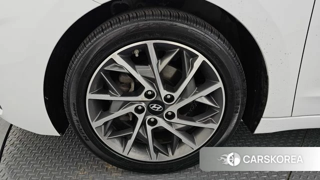 Hyundai The New Avante AD id 4345015 из Кореи 15