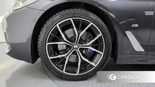 BMW 5 Series (G30) id 3639750 из Кореи 15