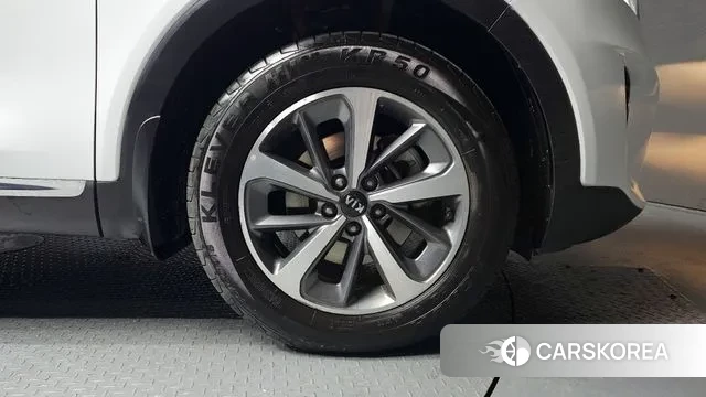 Kia The New Sorento id 3708877 из Кореи 15