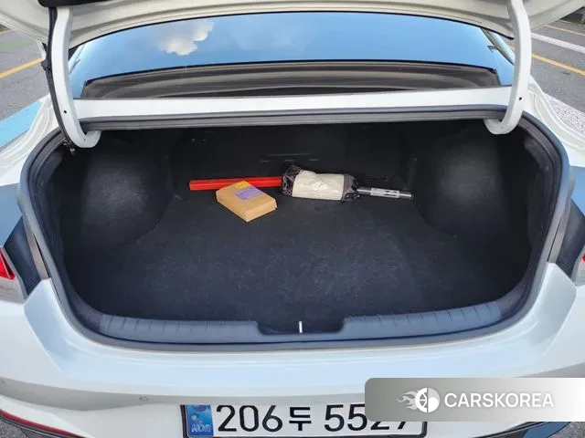 Hyundai Avante (CN7) id 3338984 из Кореи 13