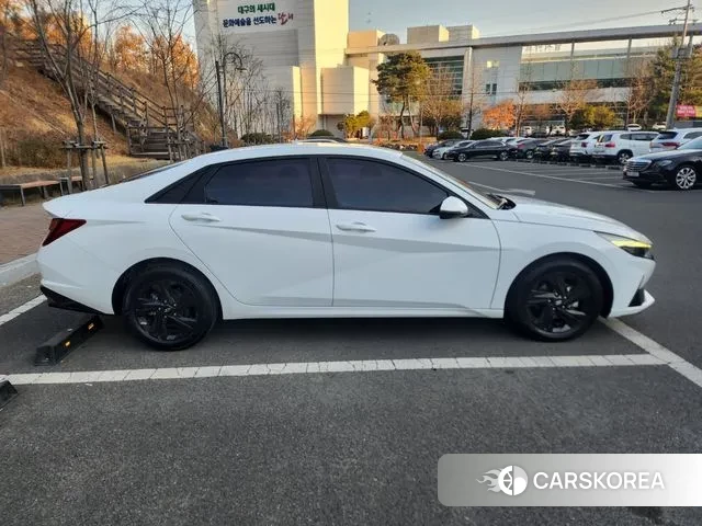 Hyundai Avante Hybrid (CN7) id 3644101 из Кореи 15