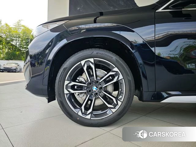 BMW X1 id 4353142 из Китая 11