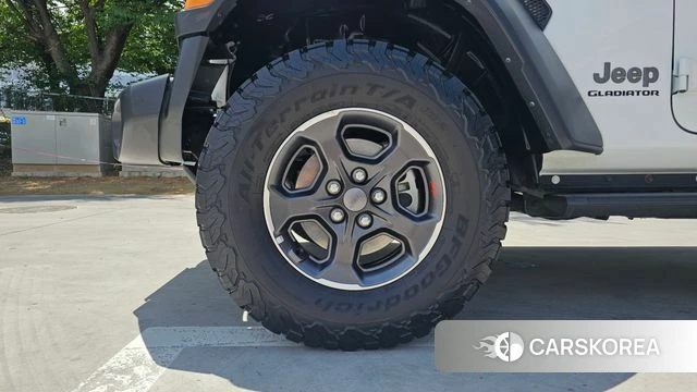 Jeep Gladiator (JT) id 4500602 из Кореи 25