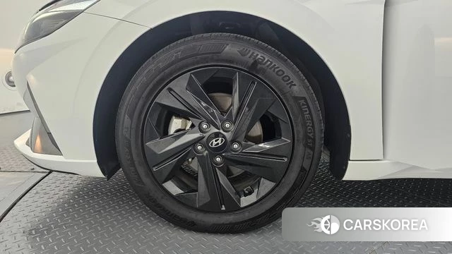 Hyundai Avante (CN7) id 4302832 из Кореи 15