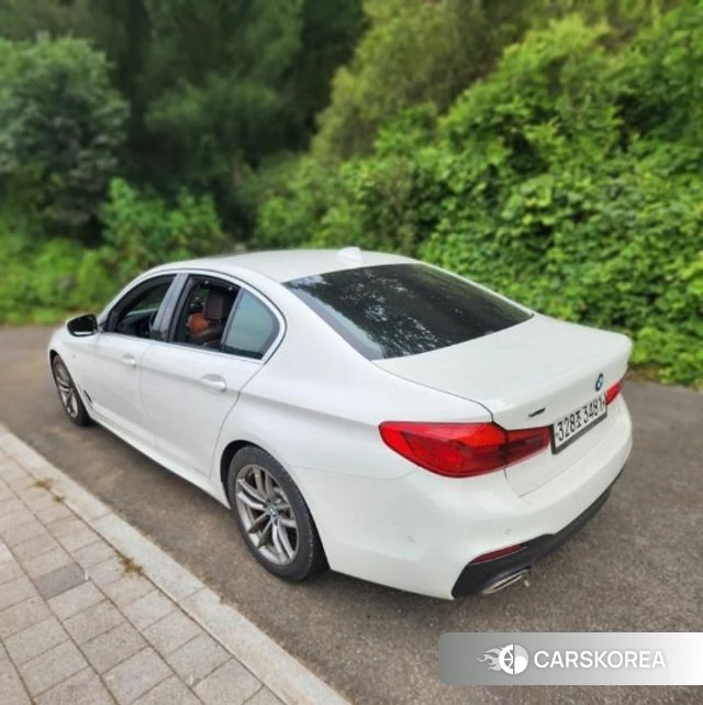 BMW 5 Series (G30) id 4914492 из Кореи 12
