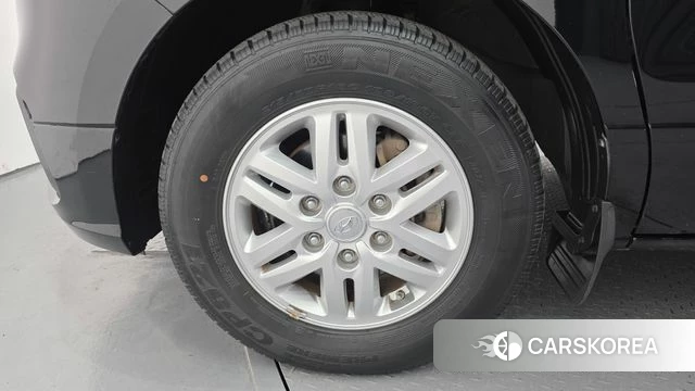 Hyundai The New Grand Starex id 4530281 из Кореи 15
