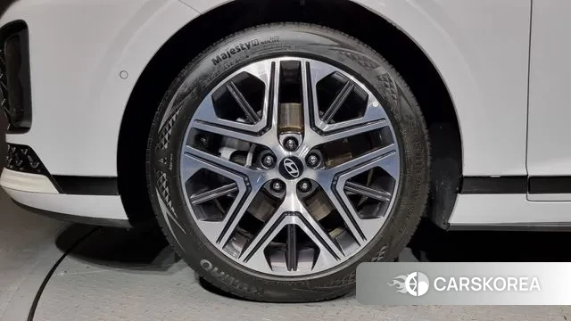 Hyundai Grandeur (GN7) id 3523736 из Кореи 15