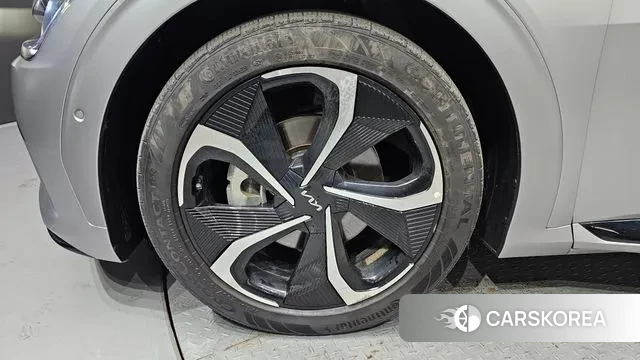 Kia EV6 id 3690424 из Кореи 15