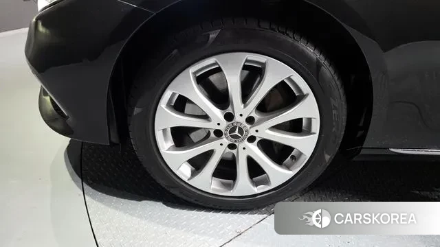 Mercedes-Benz E-Class W213 id 2970734 из Кореи 15