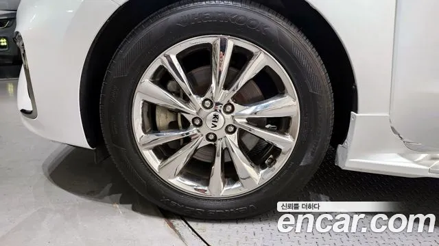 Kia The New Carnival id 2850453 из Кореи 15