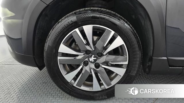 Peugeot 2008 id 4180422 из Кореи 15