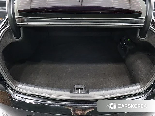 Hyundai The New Grandeur IG Hybrid id 3023514 из Кореи 15