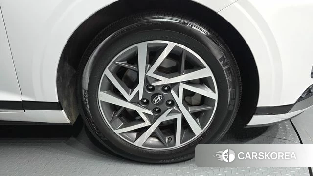 Hyundai Grandeur (GN7) id 4480209 из Кореи 25