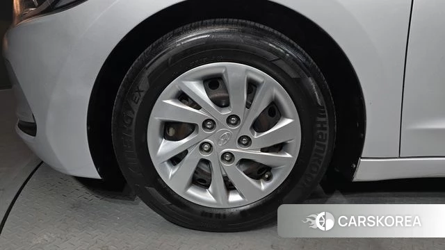 Hyundai Avante AD id 3796269 из Кореи 15