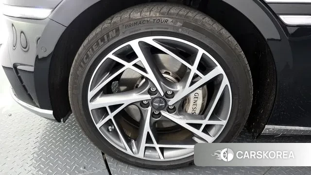 Genesis G90 (RS4) id 3420129 из Кореи 15