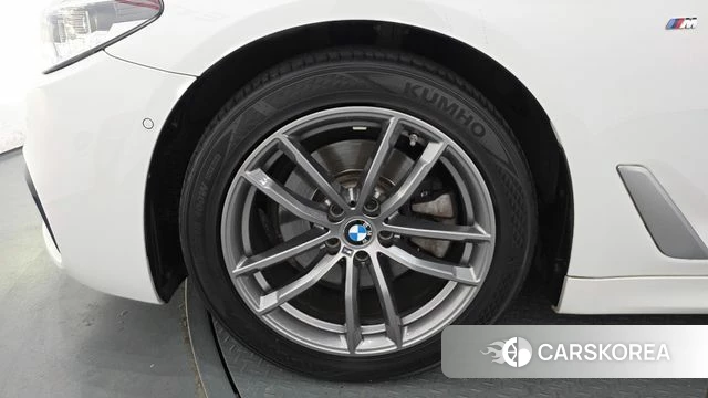 BMW 5 Series (G30) id 4304760 из Кореи 15