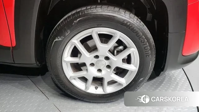 Jeep Renegade id 3048668 из Кореи 15